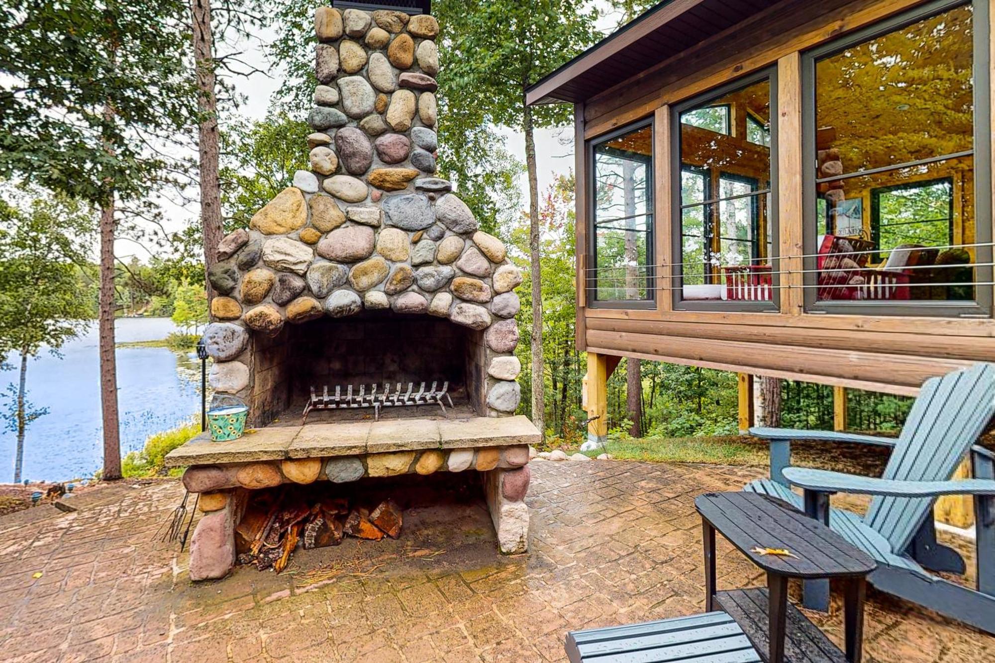 The Lodge On Booth Lake - 2 Bed 2 Bath Vacation Home In Minocqua Lac Du Flambeau エクステリア 写真