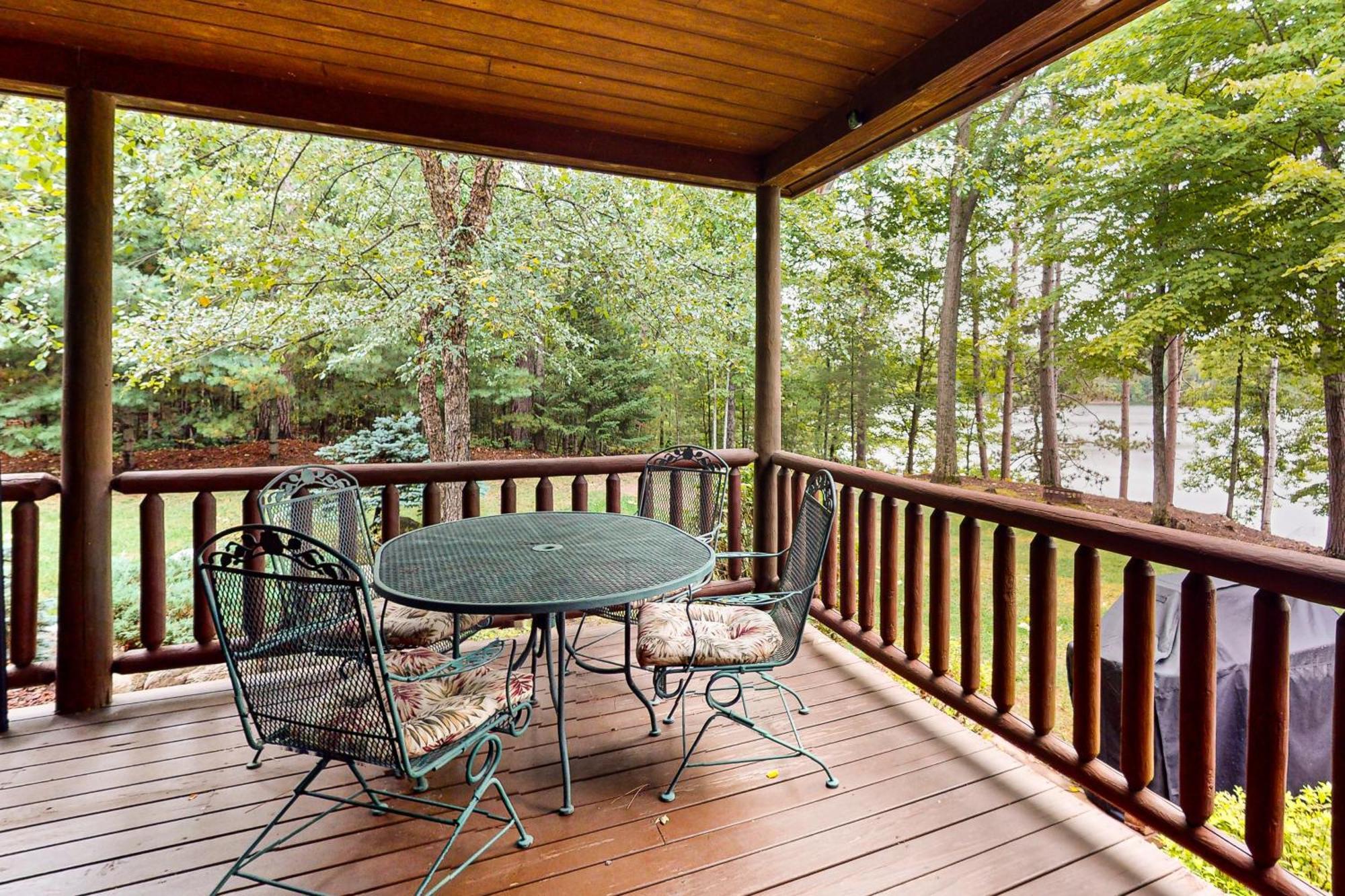 The Lodge On Booth Lake - 2 Bed 2 Bath Vacation Home In Minocqua Lac Du Flambeau エクステリア 写真