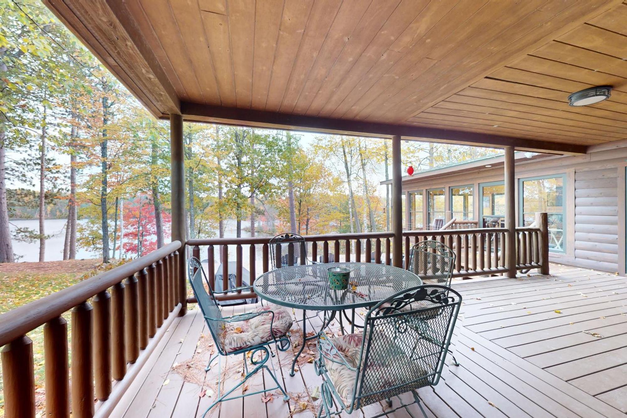 The Lodge On Booth Lake - 2 Bed 2 Bath Vacation Home In Minocqua Lac Du Flambeau エクステリア 写真