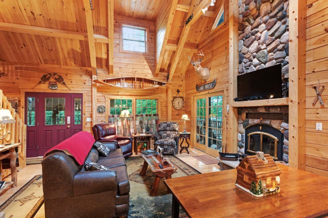 The Lodge On Booth Lake - 2 Bed 2 Bath Vacation Home In Minocqua Lac Du Flambeau エクステリア 写真